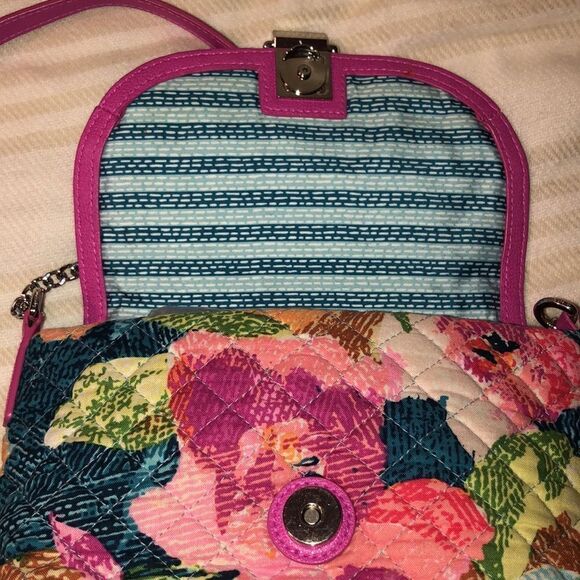 Vera Bradley Superbloom Print Floral Quilted Small Crossbody Bag Purse - Picture 8 of 13